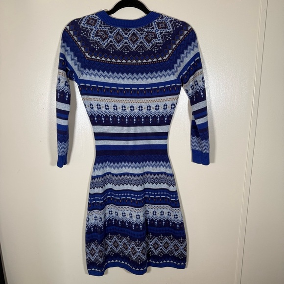 Athleta Fara Fair Isle Blue Knit 3/4 Sleeve Sweater Dress Size XS - Picture 3 of 8